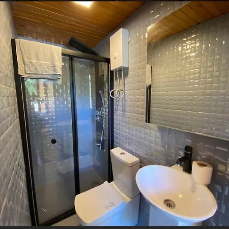 Guest house Fabulous Bungalow With Nature View In Konyaalti